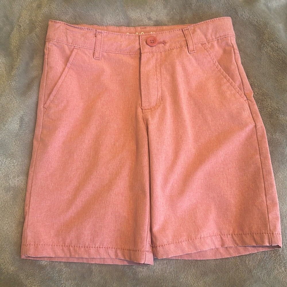 Boy’s Cat & Jack size 7. Dry fit shorts.